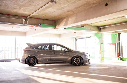 Ford Focus ST RS Concaver CVR3 Carbon Graphite 156 10575.webp 1