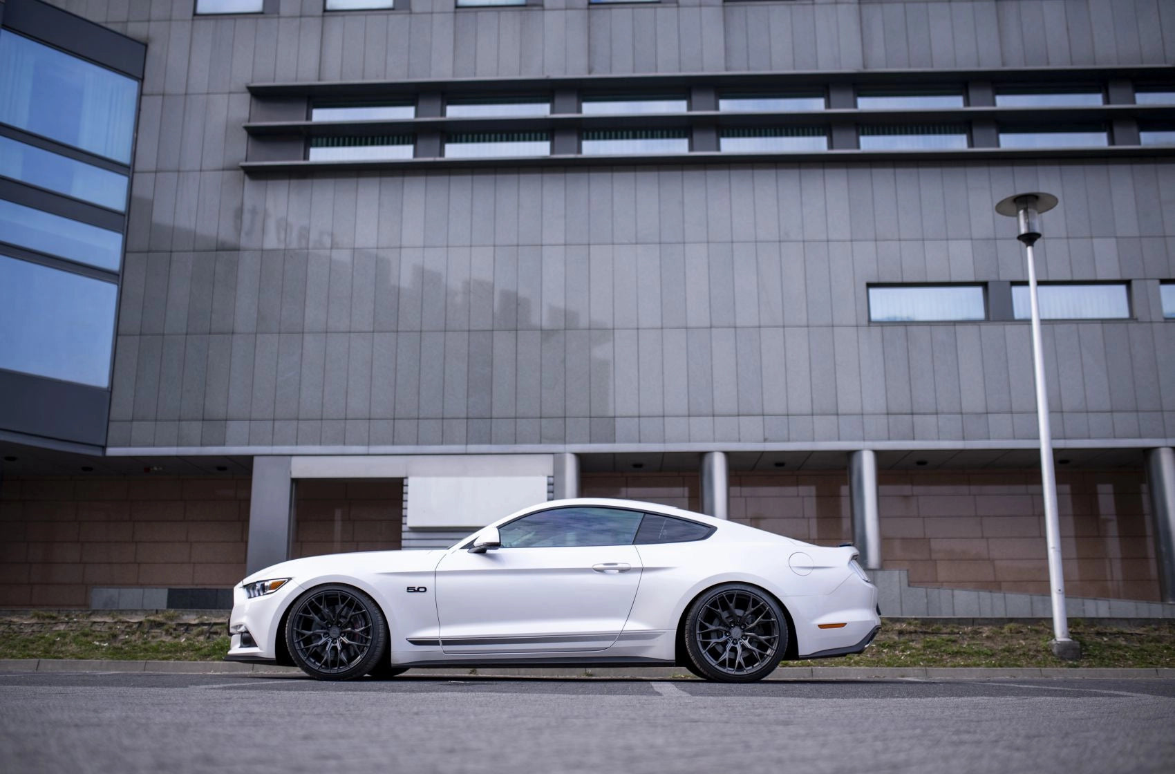 Ford Mustang Concaver CVR1 Carbon Graphite 150 11288.webp