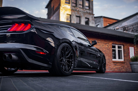 Ford Mustang Concaver CVR1 Carbon Graphite 649 15299.webp 1