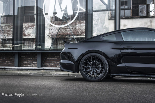 Ford Mustang Concaver CVR1 Platinum Black 454 1101.webp 3
