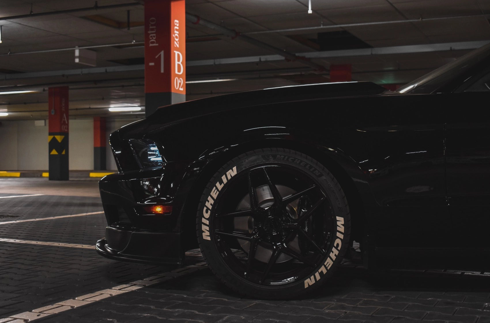 Ford Mustang Concaver CVR2 Platinum Black 439 10187.webp