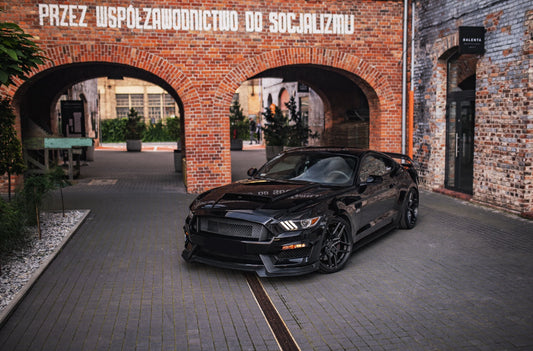 Ford Mustang Concaver CVR5 Carbon Graphite 701 1291.webp 2