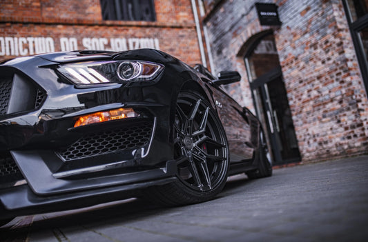 Ford Mustang Concaver CVR5 Carbon Graphite 701 15188.webp 10