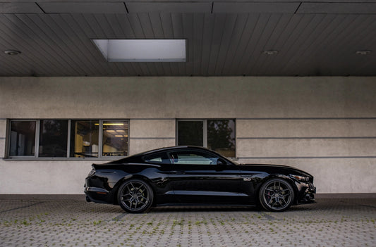 Ford Mustang Concaver CVR5 Carbon Graphite 726 1177.webp 7