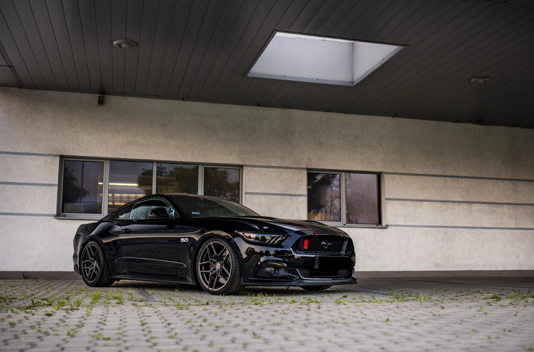 Ford Mustang Concaver CVR5 Carbon Graphite 726 12197.webp