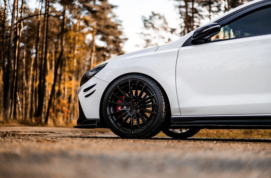 Hyundai I30 I30N Concaver CVR7 Platinum Black 1302 4012.webp 4