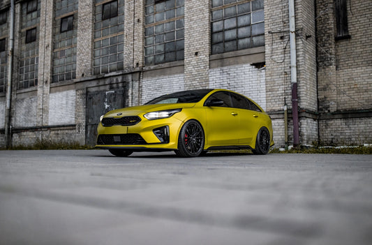 Kia Proceed Concaver CVR7 Platinum Black 1220 13233.webp 8