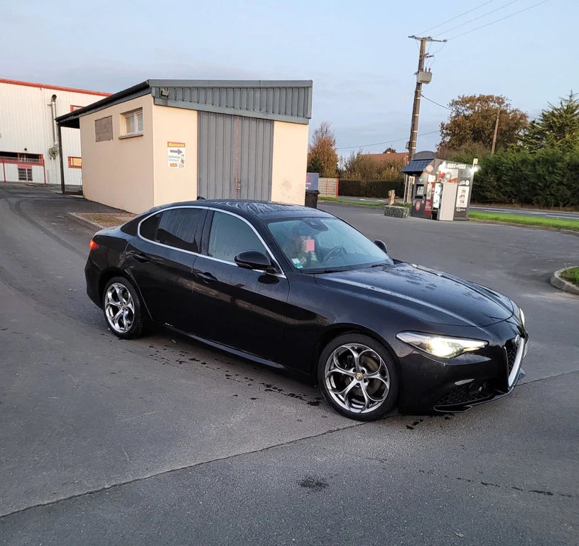 Alu kola pro Alfa Romeo L1664 8x19 5x110 ET33 65.1 Hyper Black | Wheelsup.cz