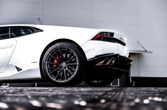 Lamborghini Huracan Concaver CVR7 Gloss Graphite 1243 8640.webp 4