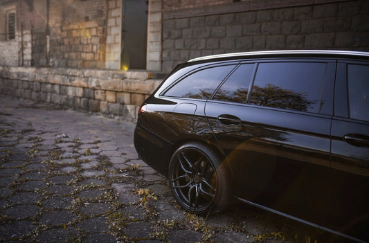 Mercedes Benz E Class E63 Concaver CVR3 Carbon Graphite 426 1920.webp 5