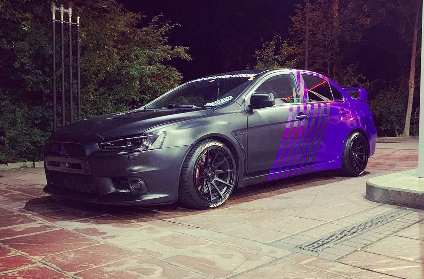 JR Wheels JR11 17x7,25 ET35 5x112/114,3 Glossy Black - Wheelsup.sk