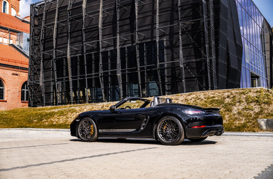 Porsche 718 Concaver CVR6 Carbon Graphite 1238 3280.webp 3