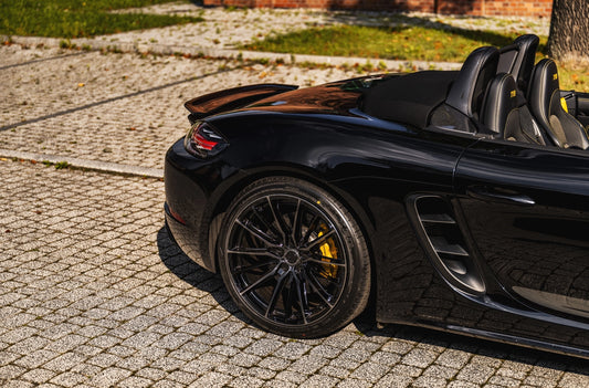 Porsche 718 Concaver CVR7 Double Tinted Black 1246 3847.webp 12