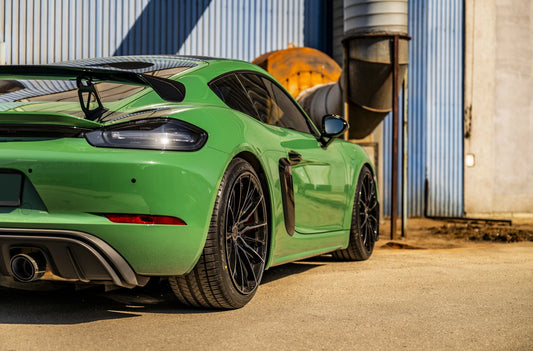 Porsche 718 Concaver CVR7 Double Tinted Black 1252 3070.webp 1