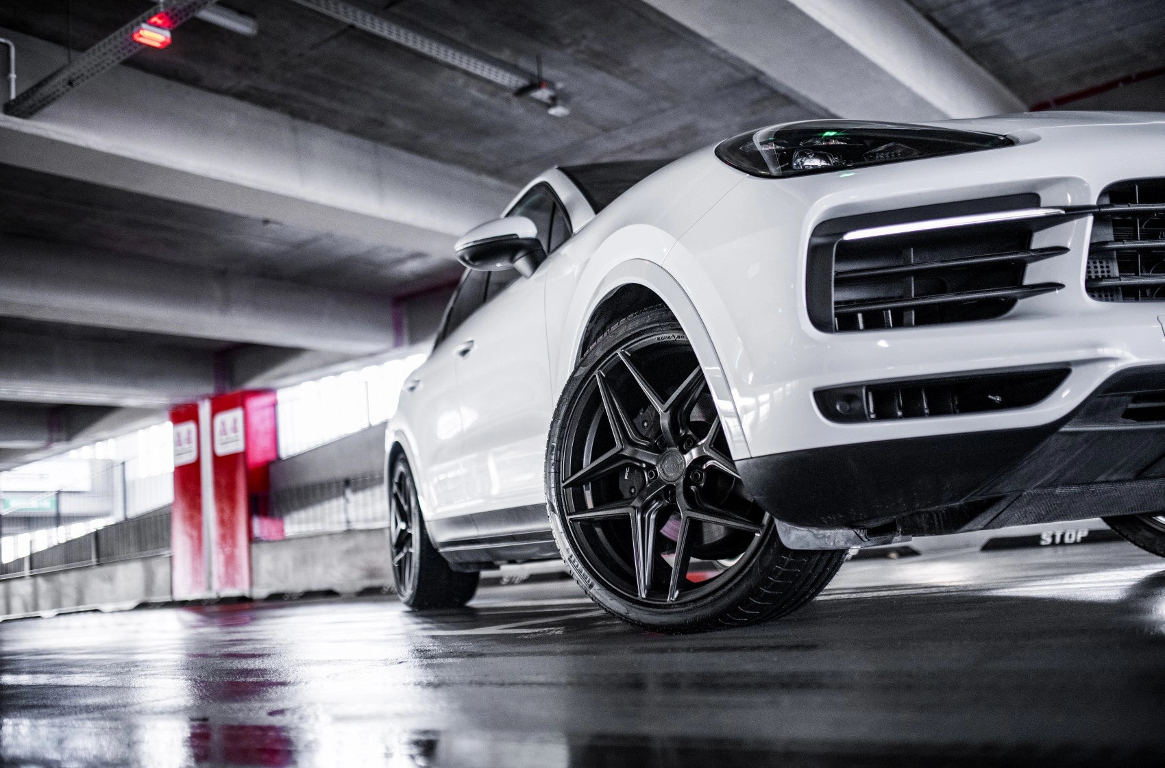 Porsche Cayenne Concaver CVR2 Carbon Graphite 430 13001.webp