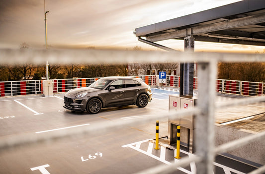 Porsche Macan Concaver CVR1 Carbon Graphite 1063 4980.webp 16