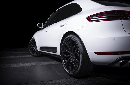 Porsche Macan Concaver CVR1 Carbon Graphite 465 15521.webp 5