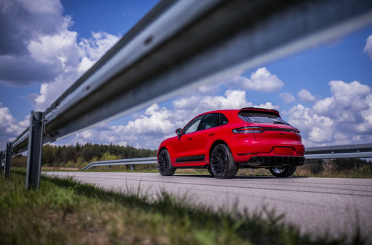 Porsche Macan Concaver CVR1 Double Tinted Black 850 12576.webp 1
