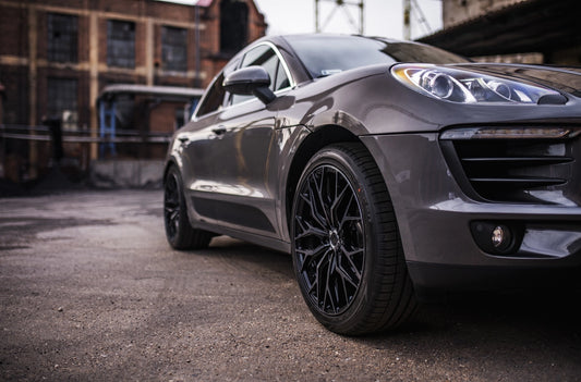 Porsche Macan Concaver CVR1 Double Tinted Black 857 10636.webp 1