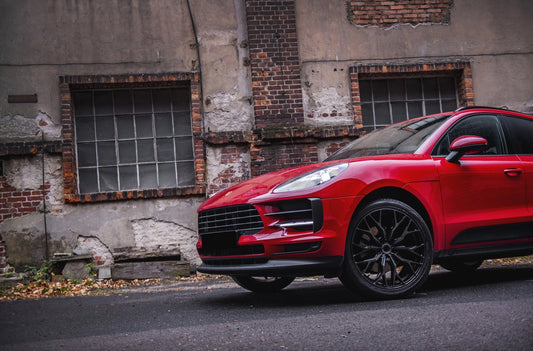 Porsche Macan Concaver CVR1 Double Tinted Black 979 4561.webp 4