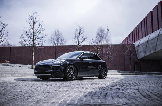 Porsche Macan Concaver CVR2 Carbon Graphite 493 7575.webp 3