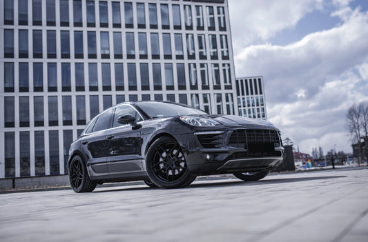 Porsche Macan Concaver CVR3 Platinum Black 486 2644.webp 12