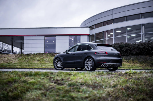 Porsche Macan Concaver CVR4 Brushed Titanium 781 16459.webp 7
