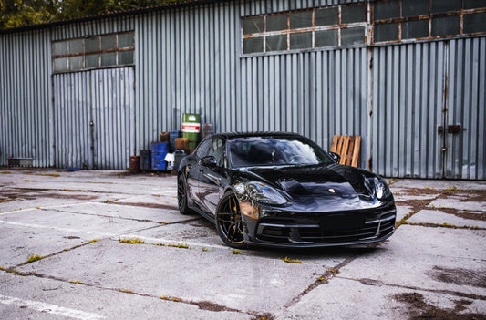 Porsche Panamera Concaver CVR3 Platinum Black 862 5247.webp 5
