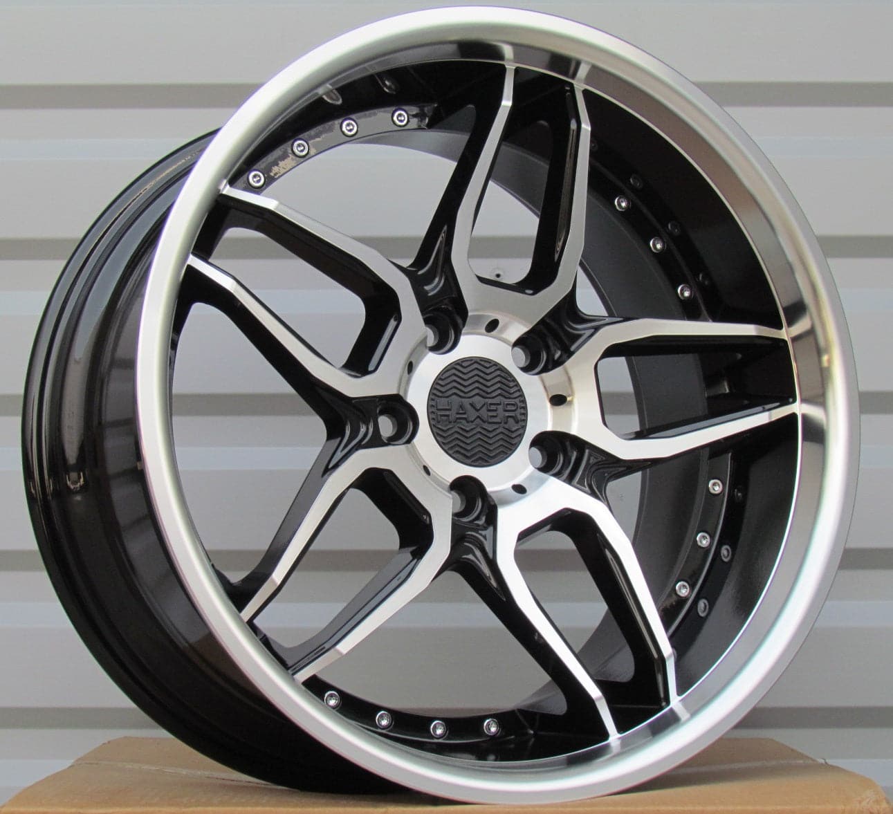 HAXER SSA01 8,5x19 5x120 ET35 fekete, Mercedes