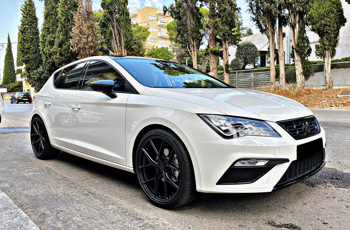 Alu kola Japan Racing SL01 17x8 ET40 5x114,3 Matt Black WheelsUp