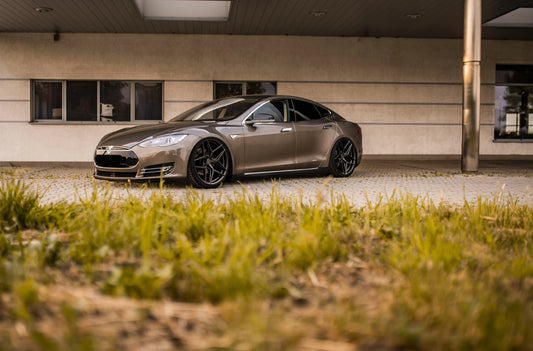 Tesla Model S Concaver CVR2 Carbon Graphite 628 9155.webp 9