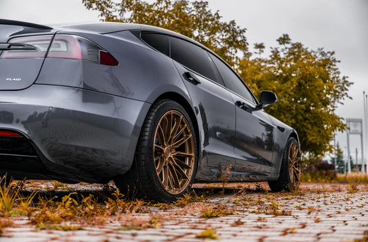 Tesla Model S Concaver CVR7 Brushed Bronze 1229 3190.webp 10