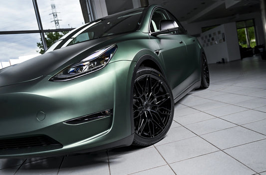 Tesla Model Y Concaver CVR6 Double Tinted Black 1169 3916.webp 2