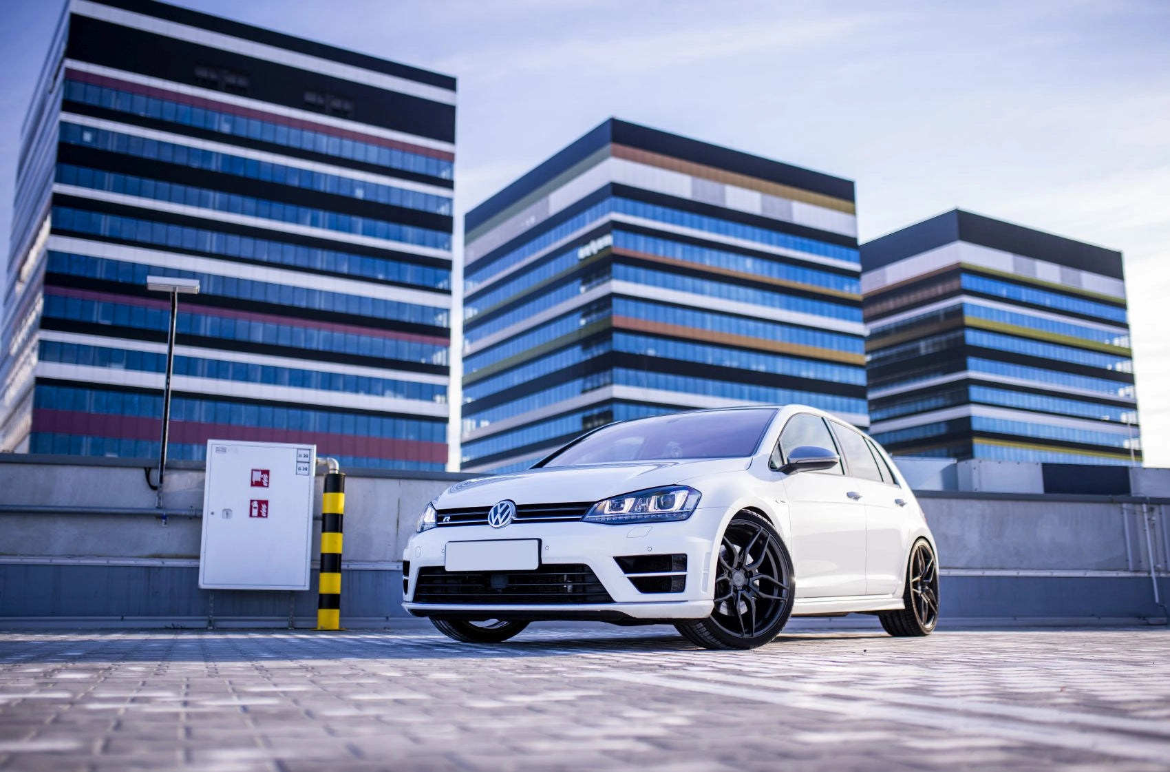 Volkswagen Golf R GTI Concaver CVR2 Carbon Graphite 327 14155.webp