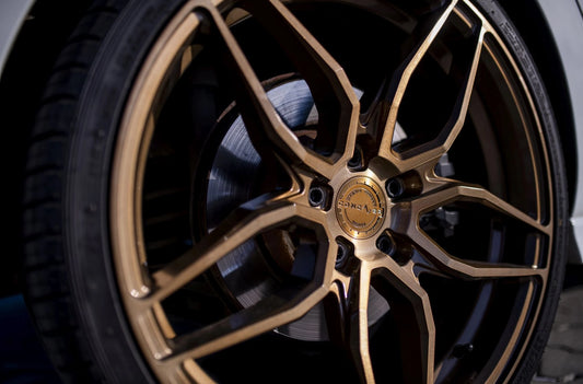 Volkswagen Golf R GTI Concaver CVR3 Brushed Bronze 162 3923.webp 4