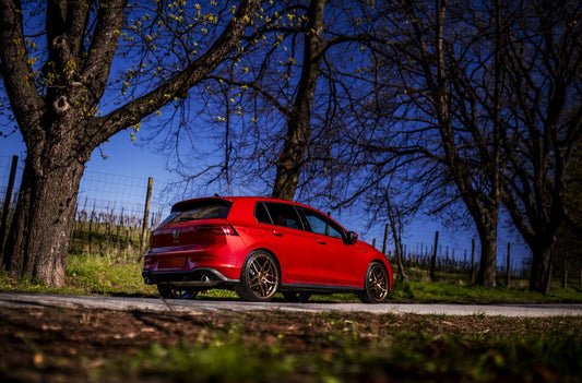 Volkswagen Golf R GTI Concaver CVR3 Brushed Bronze 525 3038.webp 2