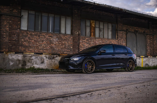 Volkswagen Golf R GTI Concaver CVR3 Brushed Bronze 546 16082.webp 13