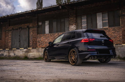 Volkswagen Golf R GTI Concaver CVR3 Brushed Bronze 546 4678.webp 9