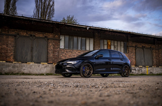 Volkswagen Golf R GTI Concaver CVR3 Brushed Bronze 546 6982.webp 10