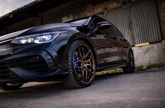 Volkswagen Golf R GTI Concaver CVR3 Brushed Bronze 546 845.webp 5