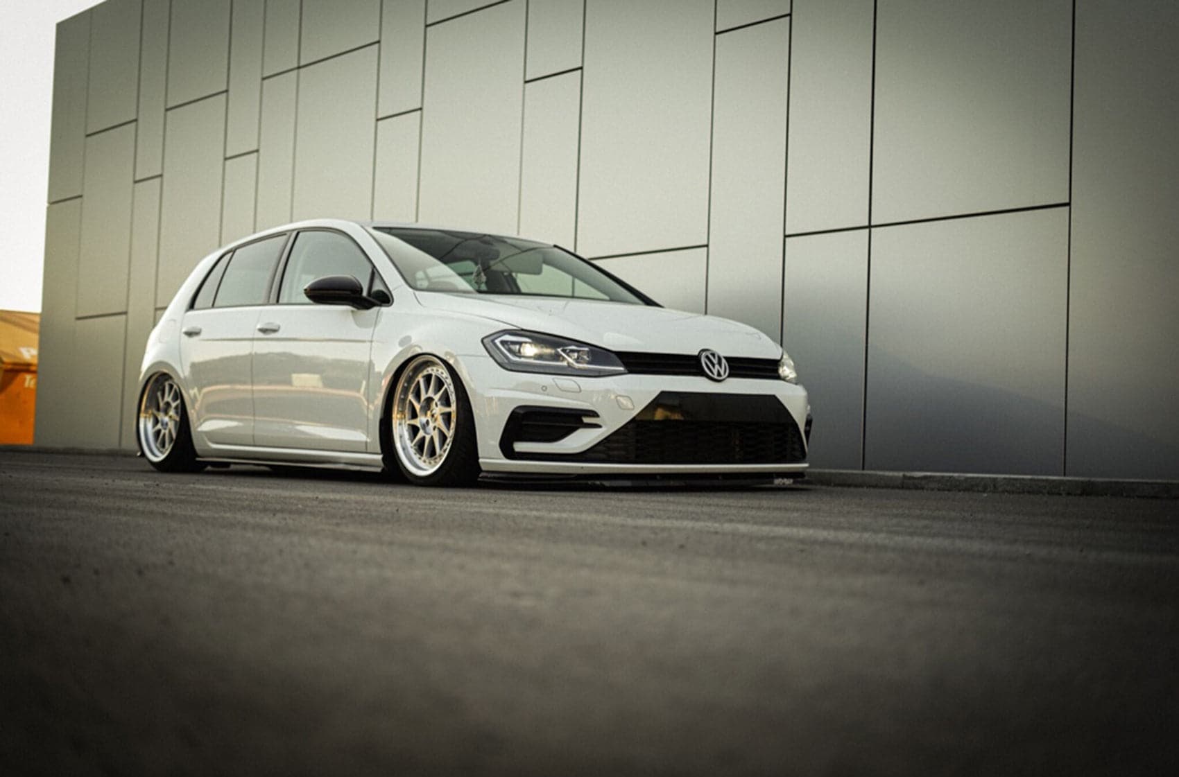 JR Wheels JR26 15x8 ET5 4x100 Silver Machined Face - Wheelsup.sk