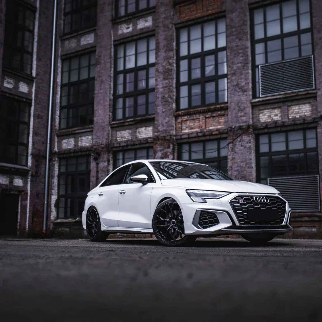 Alu kola Audi A3 S3 RS3 Concaver CVR1 Double Tinted Black
