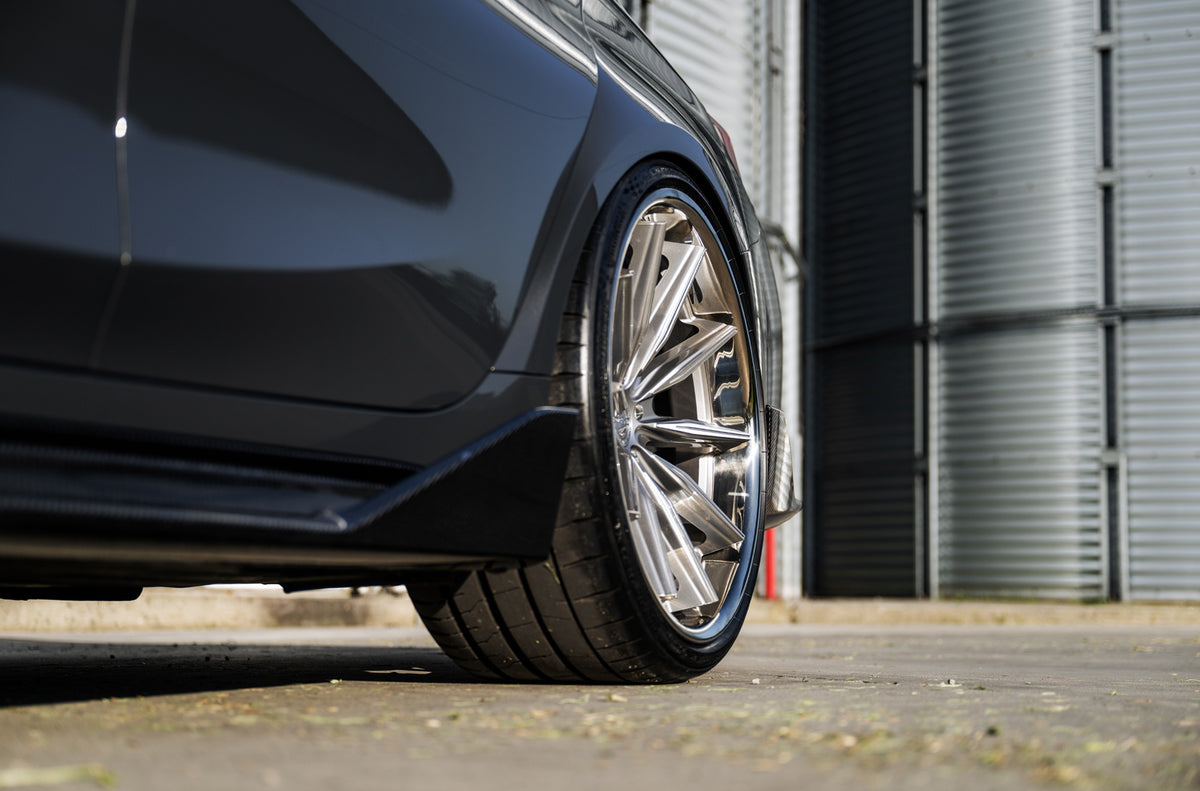 Alu kola BMW 3 Series / M3 Concaver CVR8 Brushed Titanium