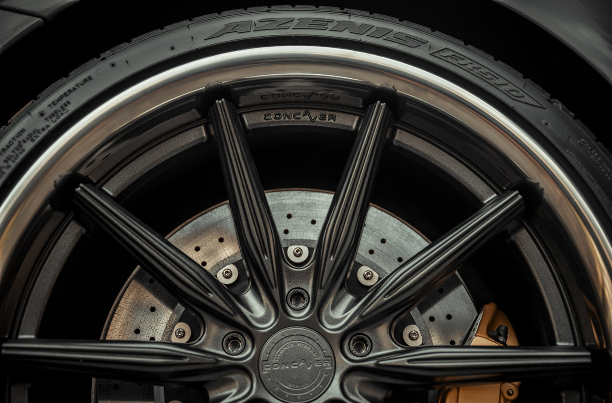 Alu kola BMW 4 Series / M4 Concaver CVR8 Carbon Graphite