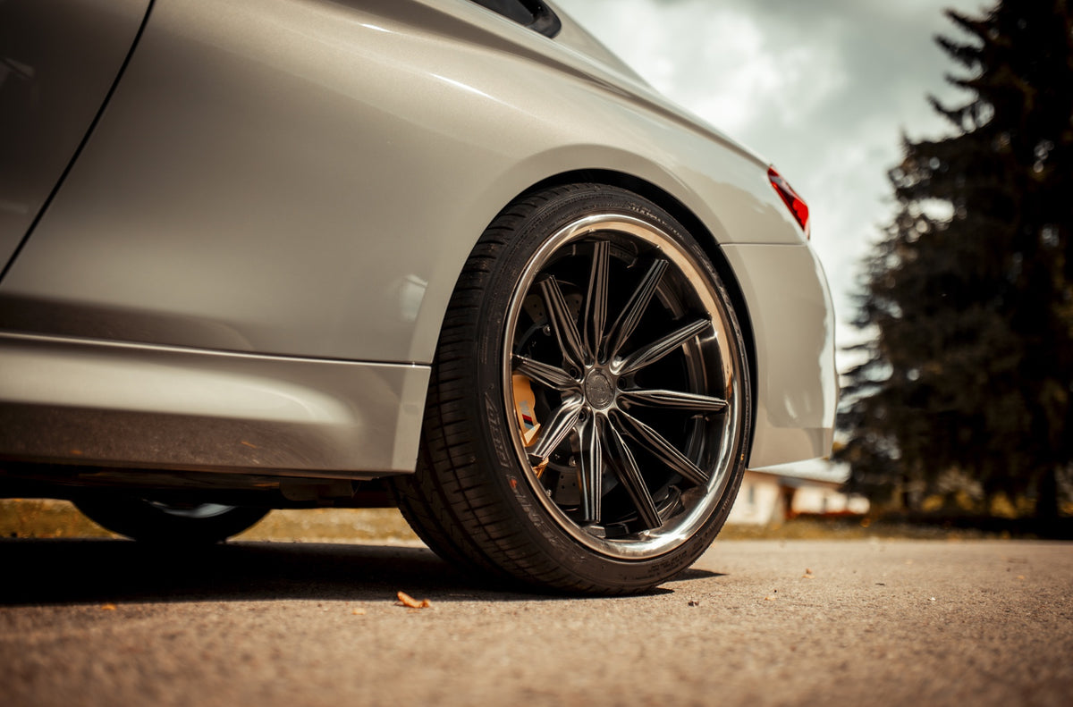 Alu kola BMW 4 Series / M4 Concaver CVR8 Carbon Graphite