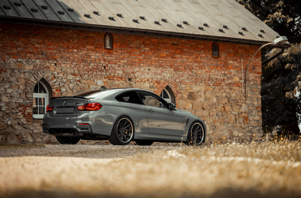 Alu kola BMW 4 Series / M4 Concaver CVR8 Carbon Graphite