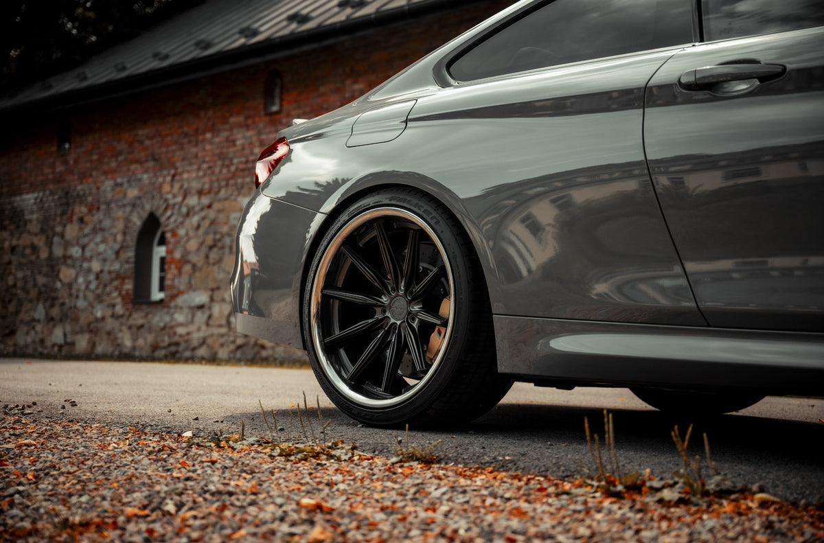 Alu kola BMW 4 Series / M4 Concaver CVR8 Carbon Graphite