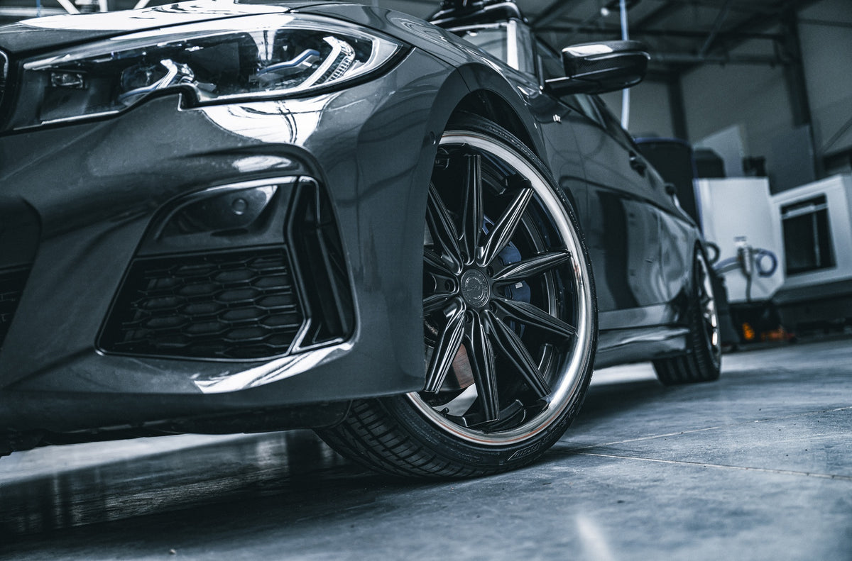Alu kola BMW 3 Series / M3 Concaver CVR8 Carbon Graphite