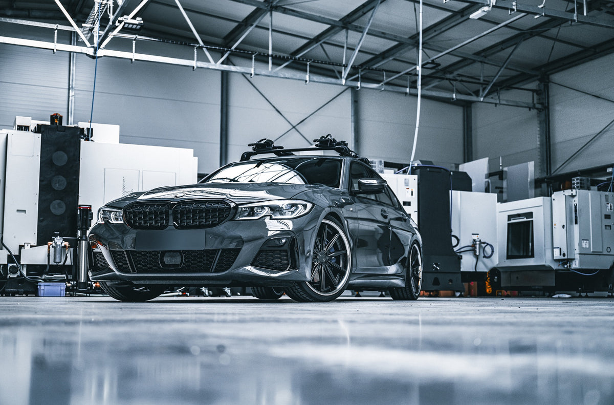 Alu kola BMW 3 Series / M3 Concaver CVR8 Carbon Graphite