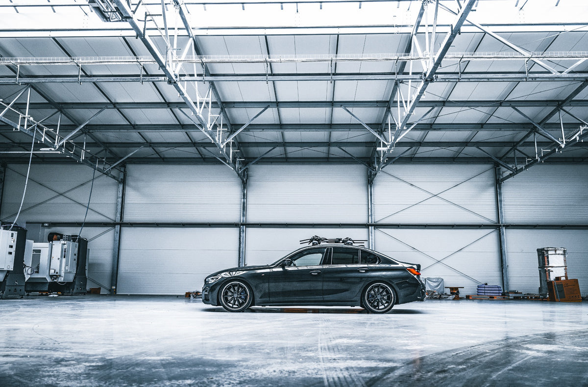 Alu kola BMW 3 Series / M3 Concaver CVR8 Carbon Graphite